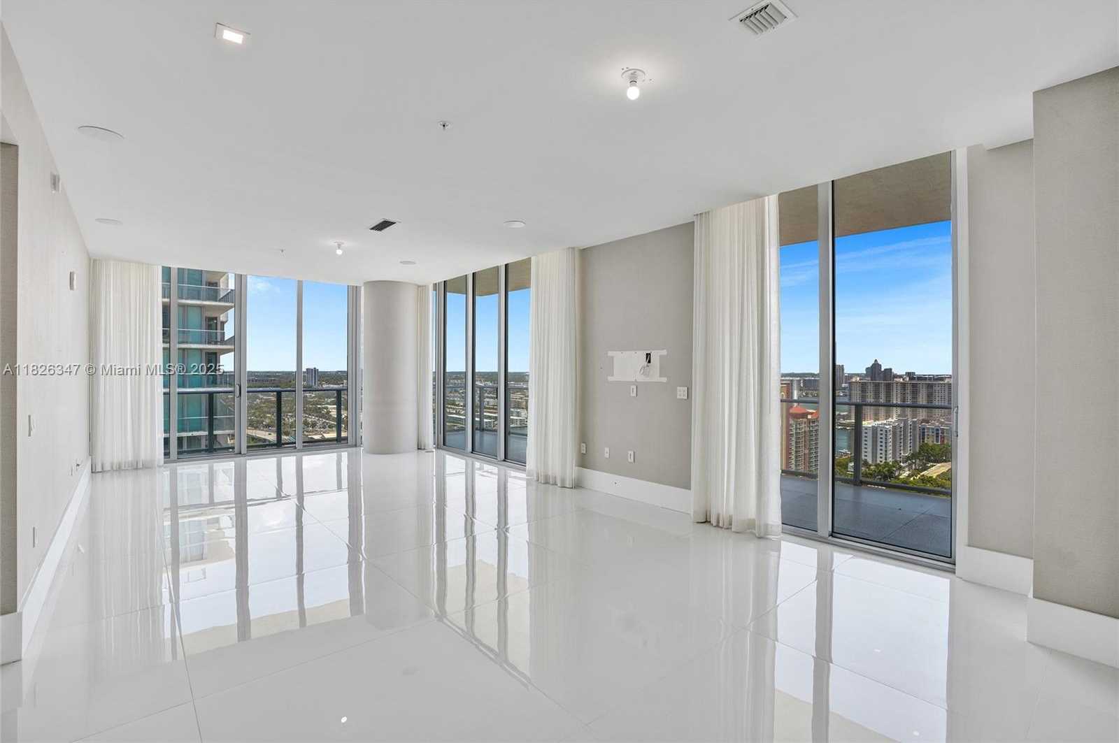 Small Image of 300 SUNNY ISLES BLVD #4-TS-04, Sunny Isles Beach Number 29