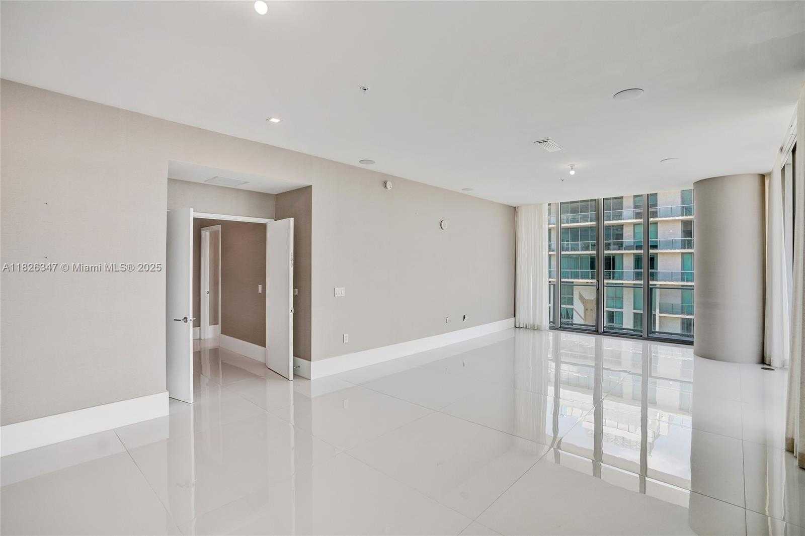 Small Image of 300 SUNNY ISLES BLVD #4-TS-04, Sunny Isles Beach Number 32