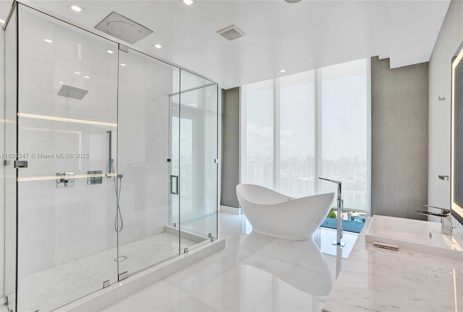 Small Image of 300 SUNNY ISLES BLVD #4-TS-04, Sunny Isles Beach Number 34