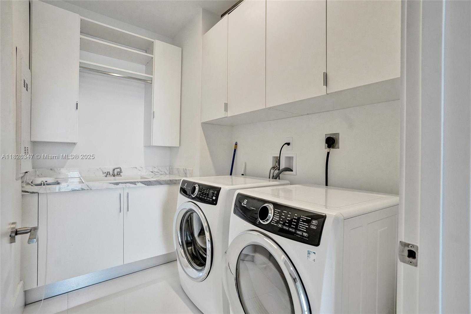 Small Image of 300 SUNNY ISLES BLVD #4-TS-04, Sunny Isles Beach Number 61