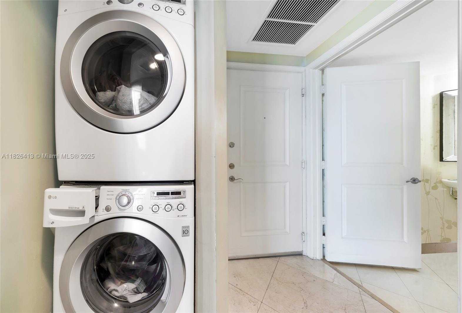 Small Image of 480 NORTH EAST 30TH ST #1402, Miami Number 17