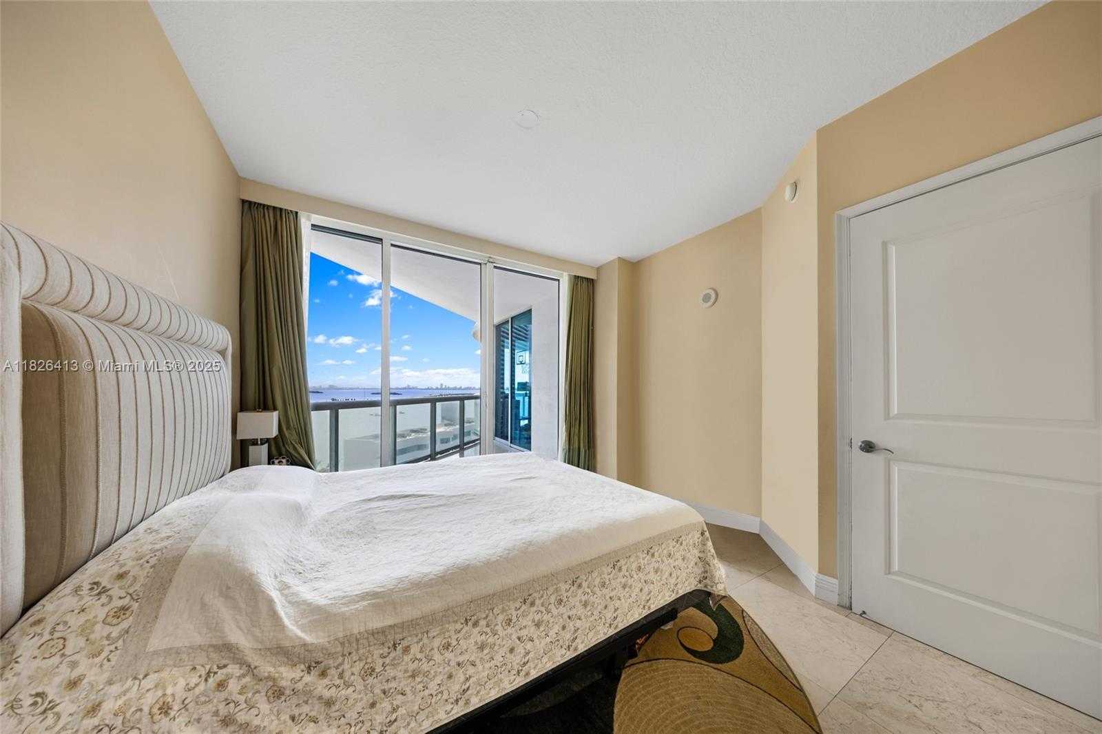 Small Image of 480 NORTH EAST 30TH ST #1402, Miami Number 19
