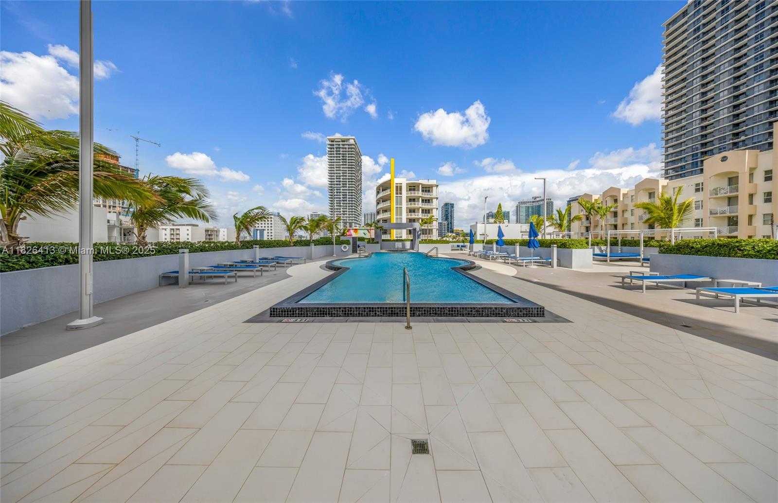Small Image of 480 NORTH EAST 30TH ST #1402, Miami Number 31