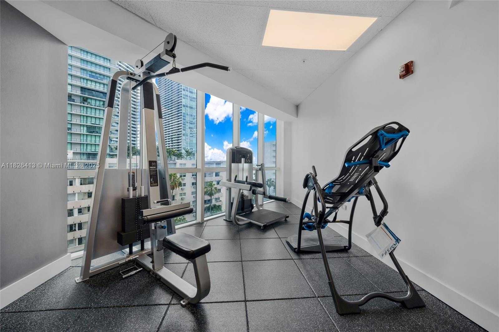 Small Image of 480 NORTH EAST 30TH ST #1402, Miami Number 35