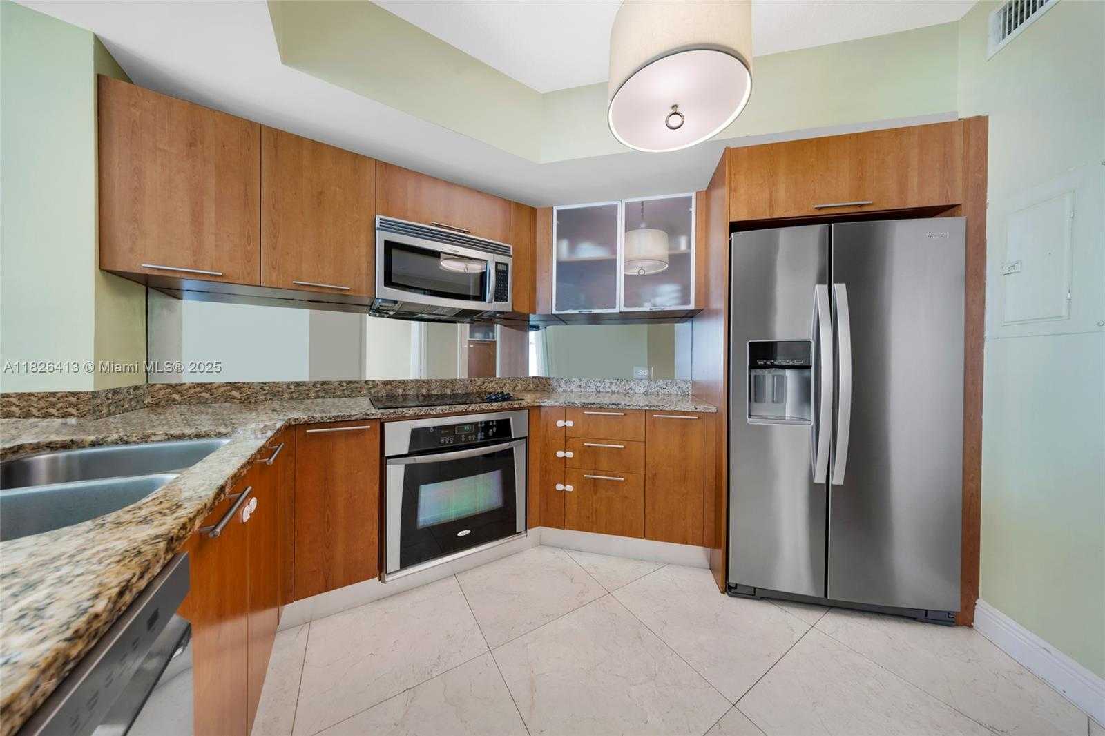 Small Image of 480 NORTH EAST 30TH ST #1402, Miami Number 7
