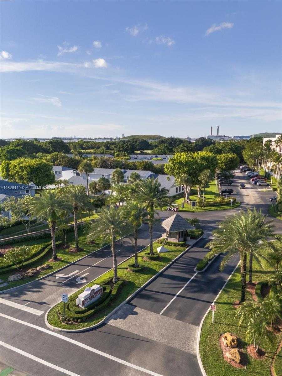 Small Image of 9725 NORTH WEST 52ND ST #415, Doral Number 32