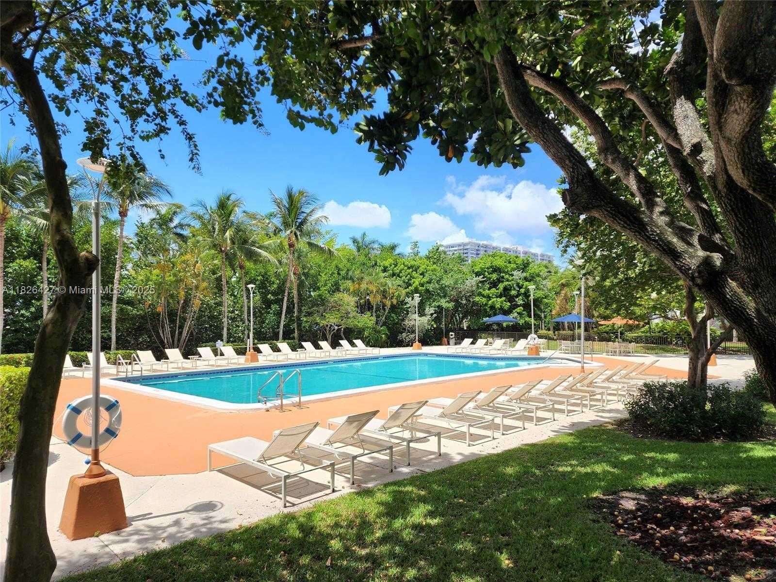 Small Image of 2851 NORTH EAST 183RD ST #1903E-1905E, Aventura Number 49