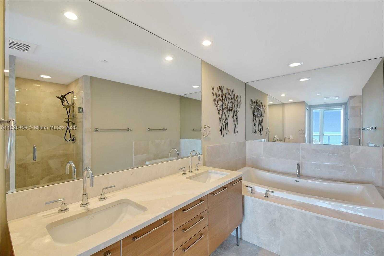 Small Image of 17001 COLLINS AVE #2006, Sunny Isles Beach Number 16
