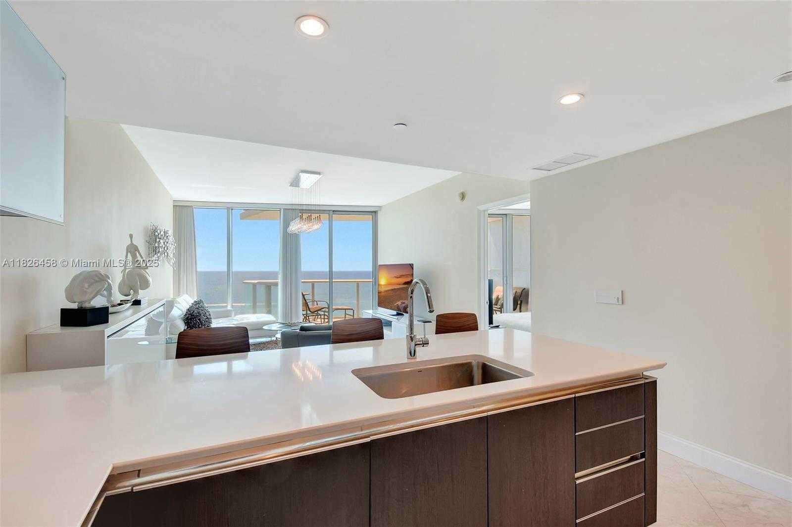 Small Image of 17001 COLLINS AVE #2006, Sunny Isles Beach Number 3