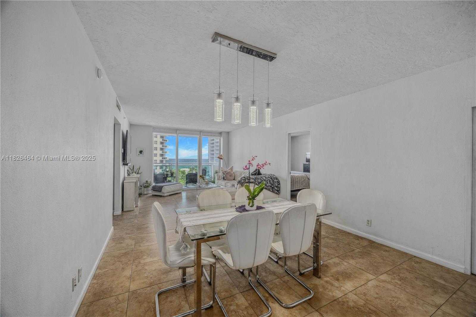 Small Image of 3000 SOUTH OCEAN DR #702, Hollywood Number 11