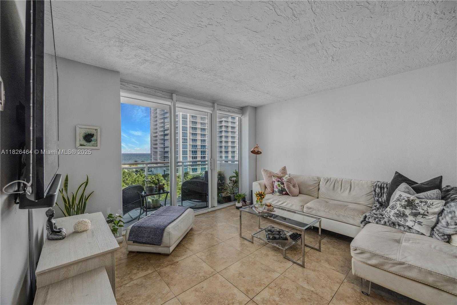 Small Image of 3000 SOUTH OCEAN DR #702, Hollywood Number 15