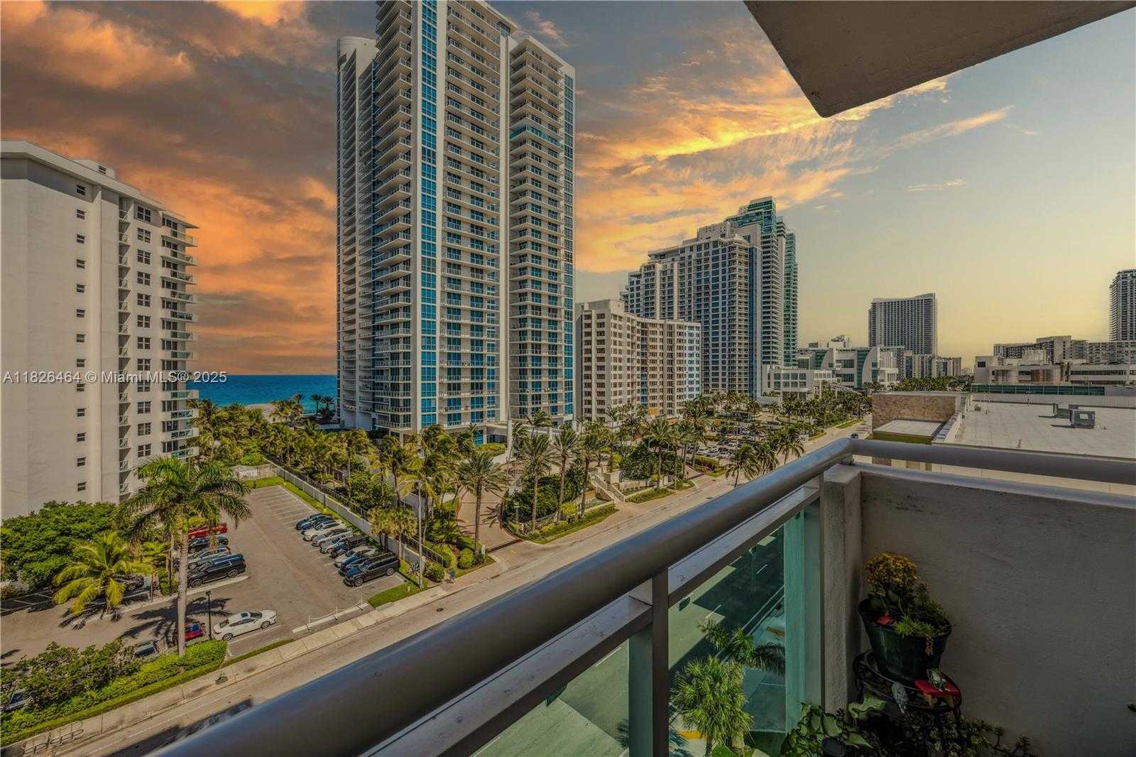 Small Image of 3000 SOUTH OCEAN DR #702, Hollywood Number 18