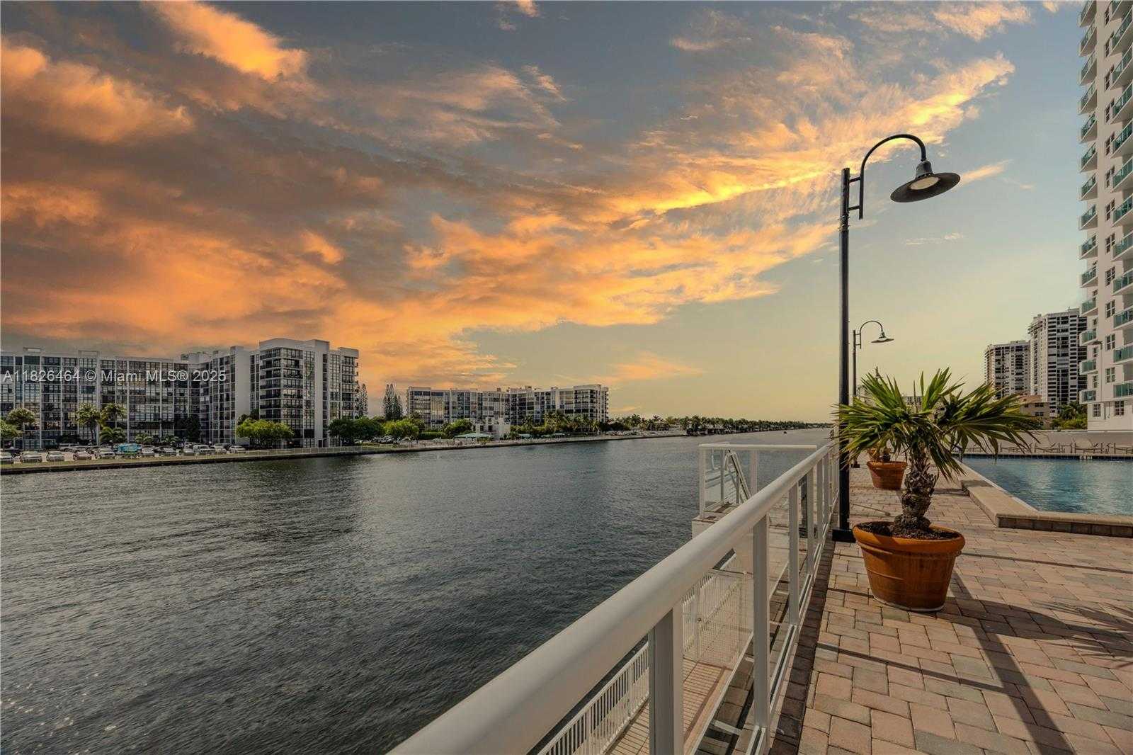 Small Image of 3000 SOUTH OCEAN DR #702, Hollywood Number 33