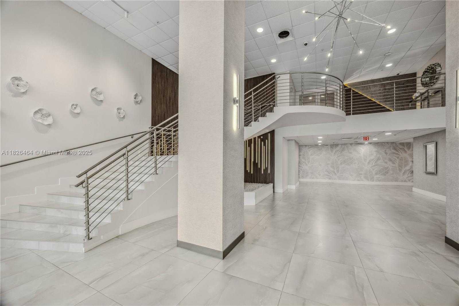 Small Image of 3000 SOUTH OCEAN DR #702, Hollywood Number 5