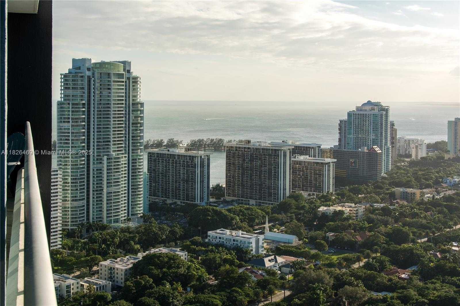 Small Image of 60 SOUTH WEST 13TH ST #3805, Miami Number 12
