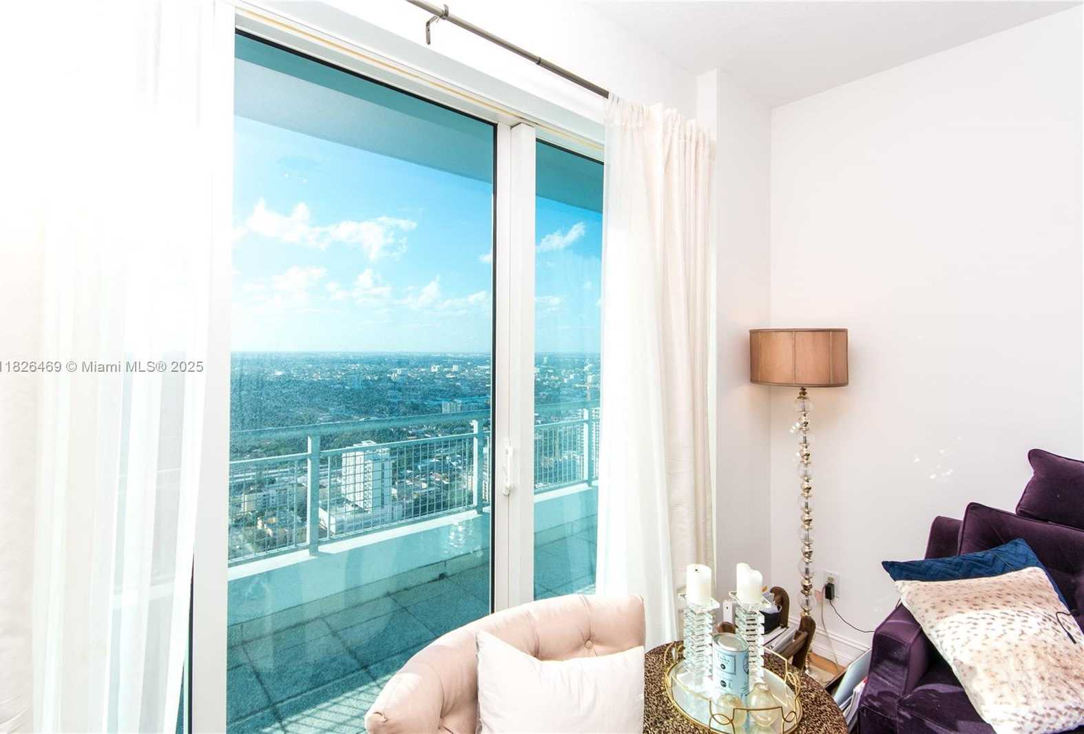 Small Image of 60 SOUTH WEST 13TH ST #3805, Miami Number 8