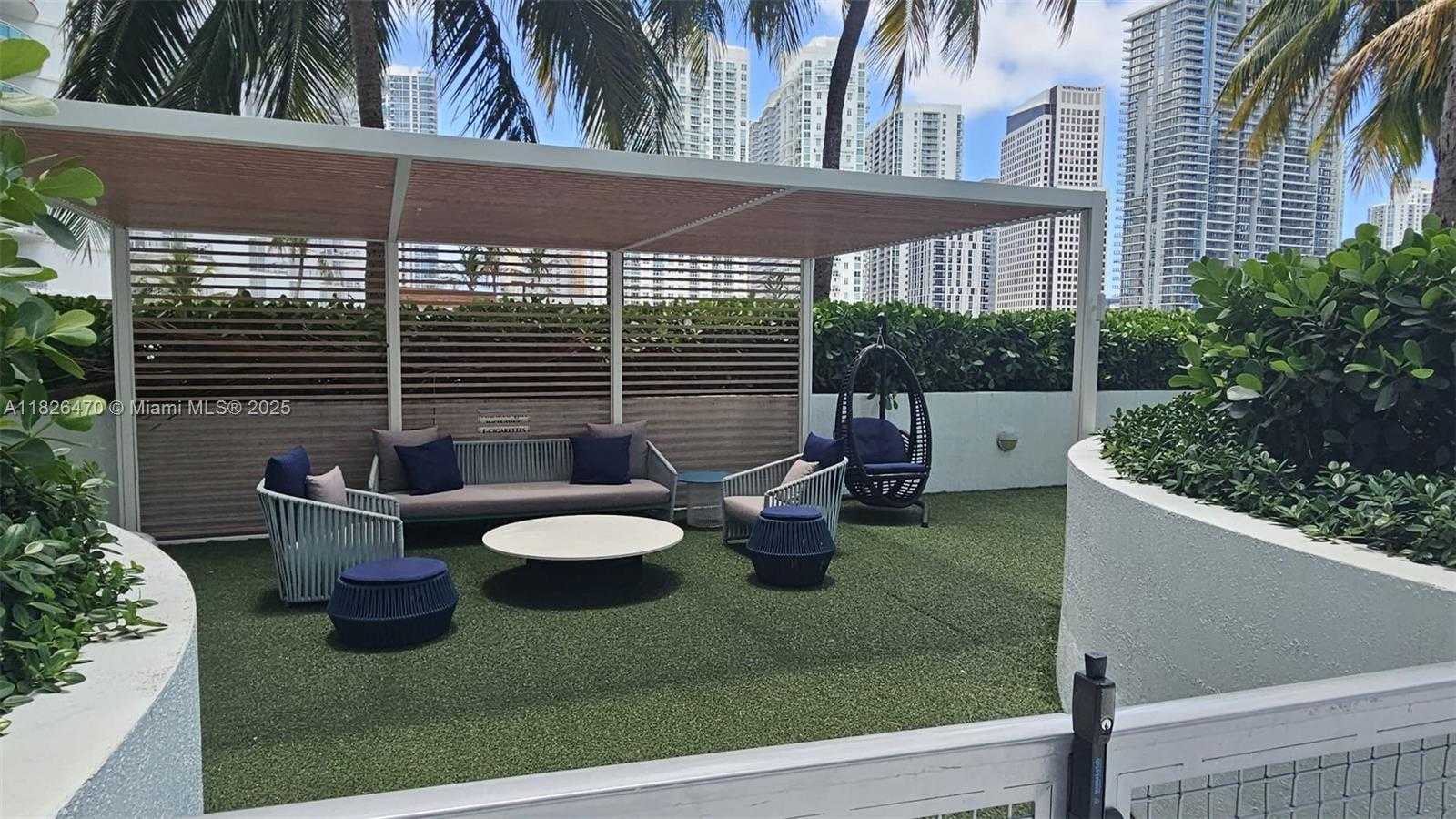 Small Image of 90 SOUTH WEST 3RD ST #4110, Miami Number 21