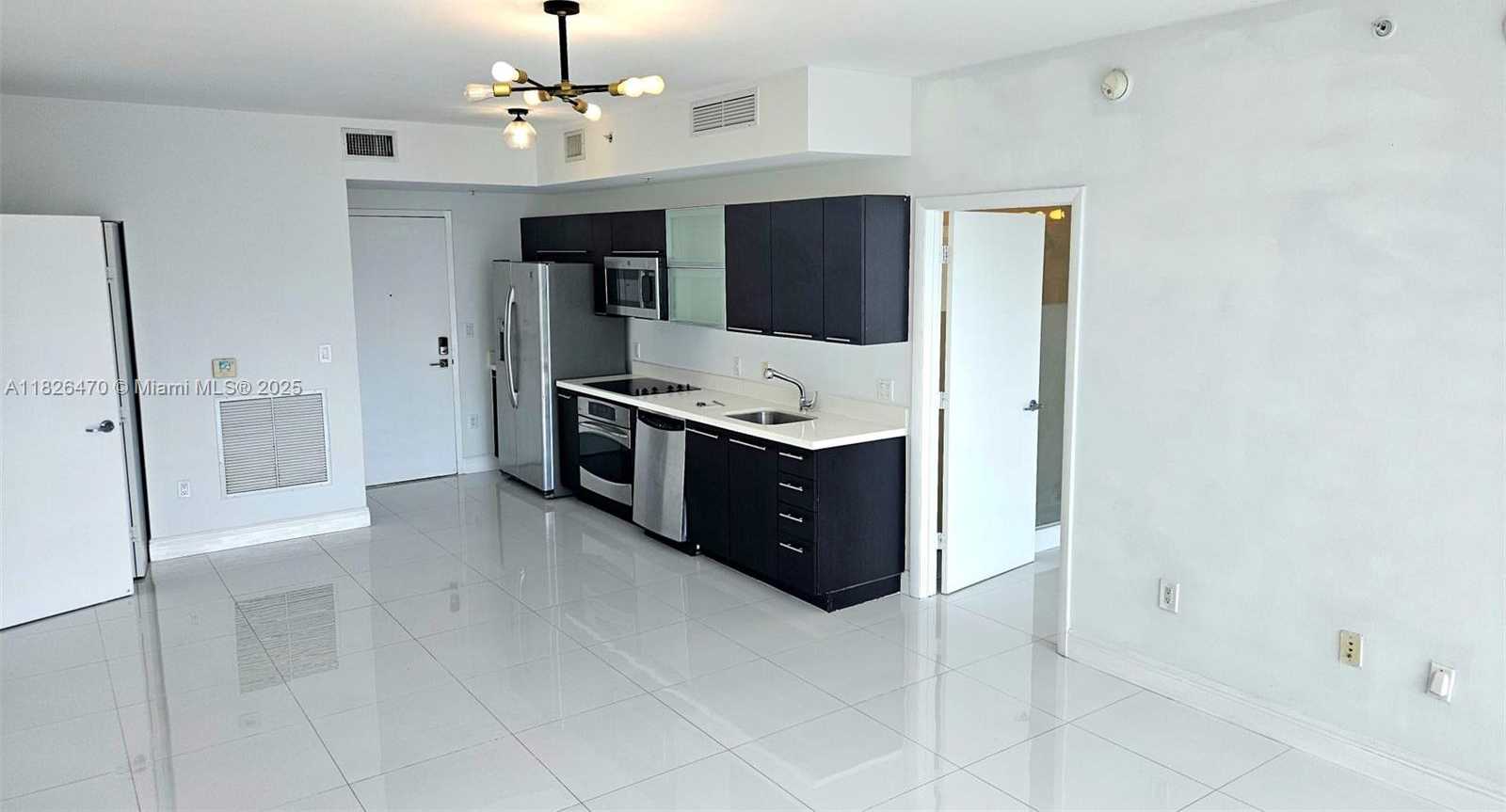 Small Image of 90 SOUTH WEST 3RD ST #4110, Miami Number 4