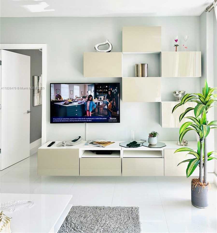 Small Image of 19390 COLLINS AVE #911, Sunny Isles Beach Number 10