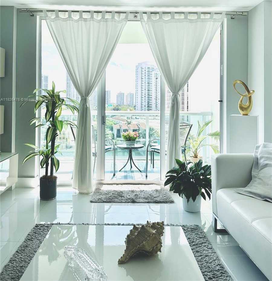 Small Image of 19390 COLLINS AVE #911, Sunny Isles Beach Number 11