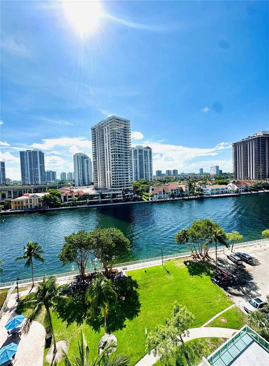 Small Image of 19390 COLLINS AVE #911, Sunny Isles Beach Number 14