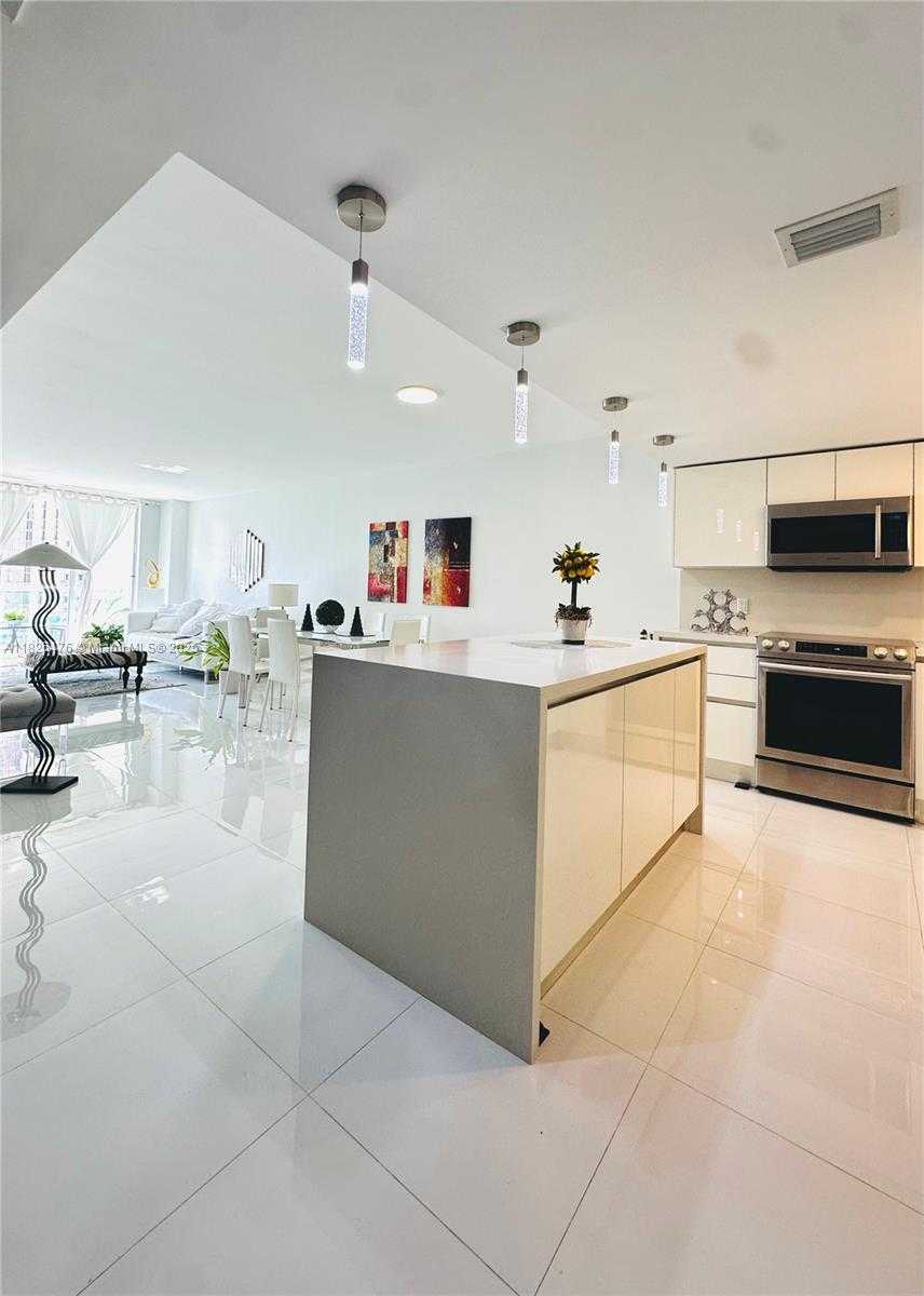Small Image of 19390 COLLINS AVE #911, Sunny Isles Beach Number 19