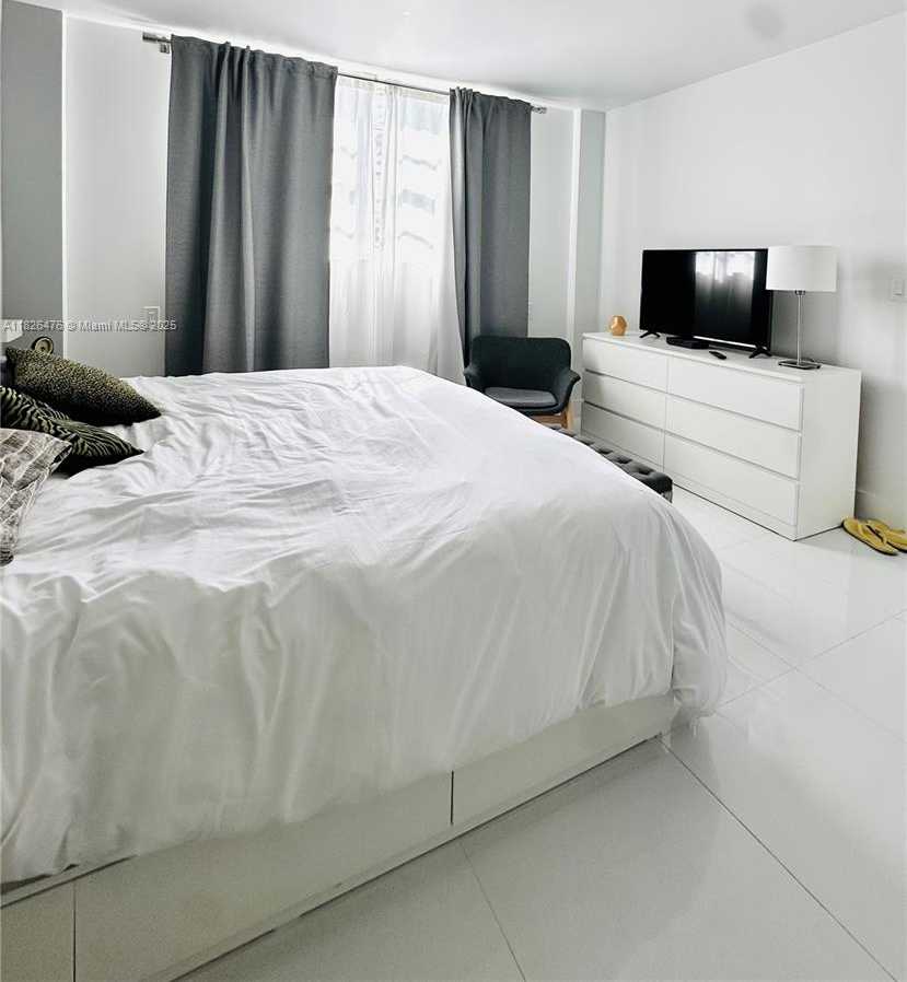 Small Image of 19390 COLLINS AVE #911, Sunny Isles Beach Number 20