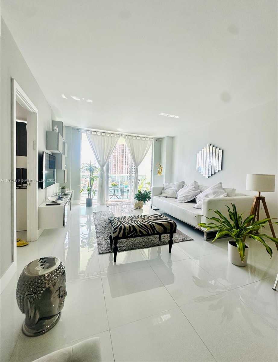 Small Image of 19390 COLLINS AVE #911, Sunny Isles Beach Number 9