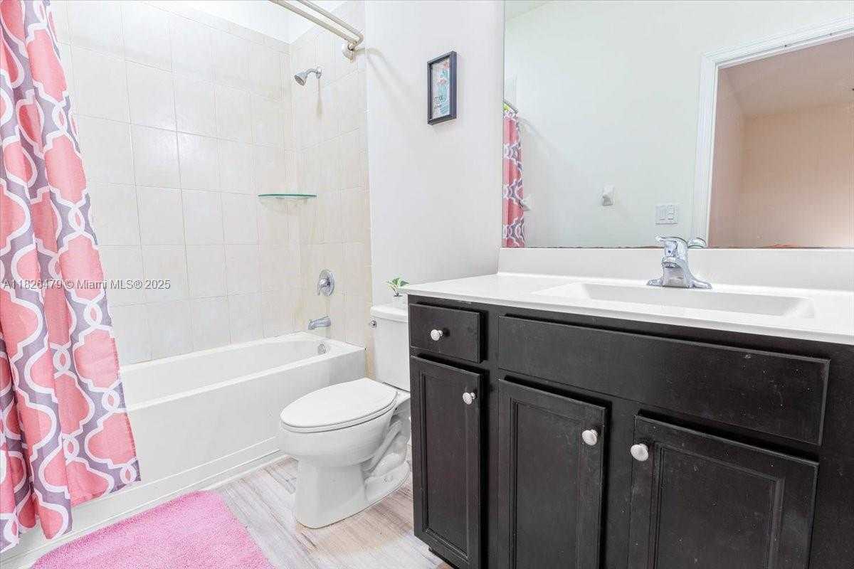 Small Image of 11525 SOUTH WEST 248TH TER, Homestead Number 19