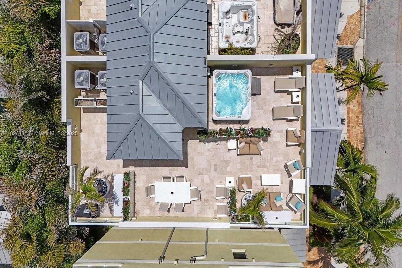 Small Image of 346 NORTH ELM ST #A-10, Hollywood Number 61