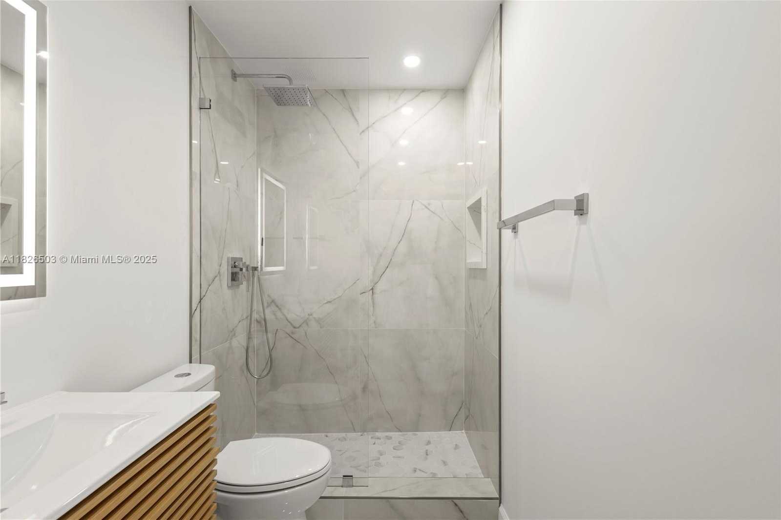 Small Image of 4773 SUNNY PALM CIR #C, West Palm Beach Number 15