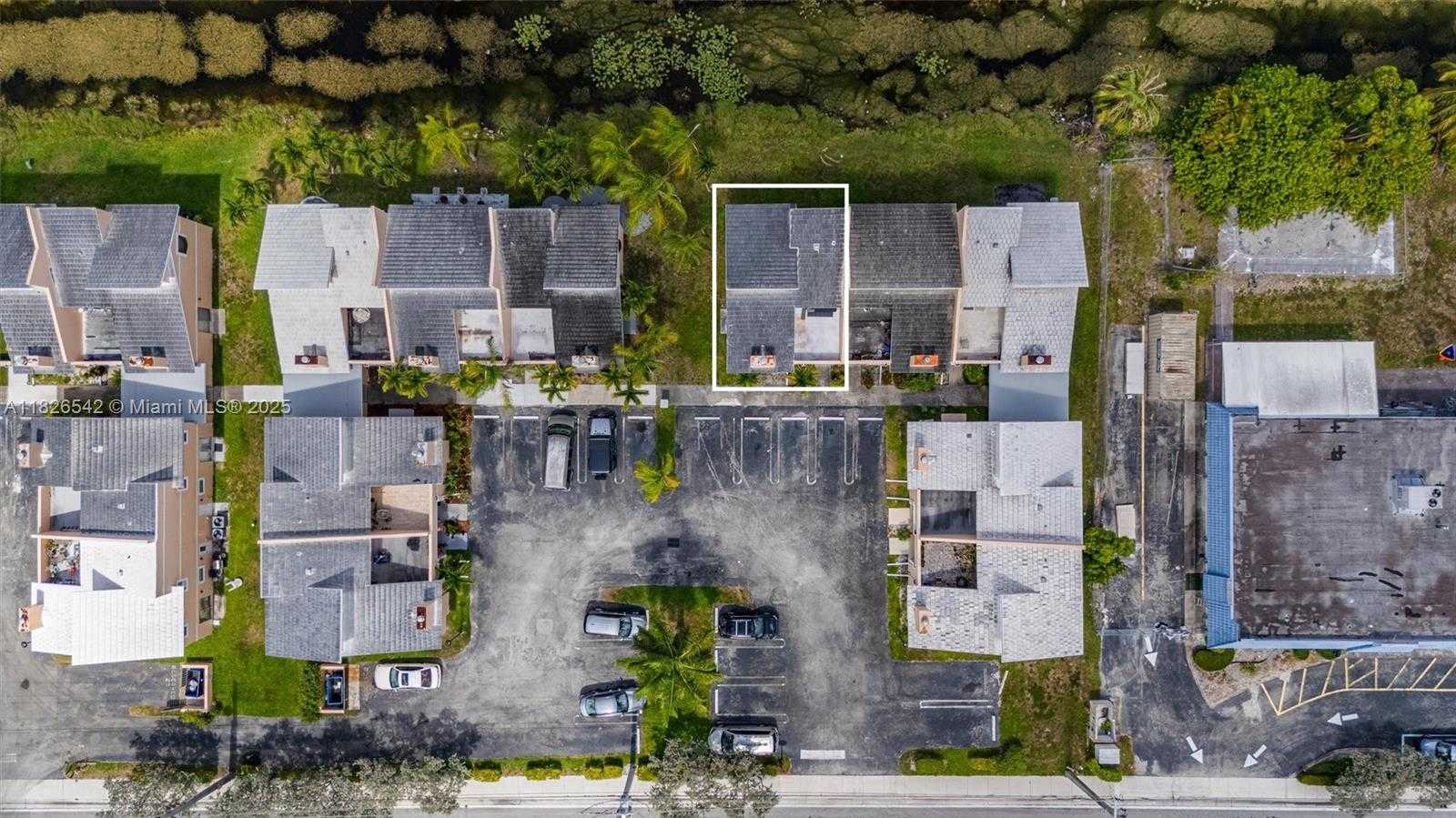 Small Image of 3931 CORAL SPRINGS DR #26, Coral Springs Number 28