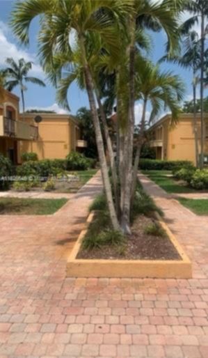 Small Image of Hialeah Number 14