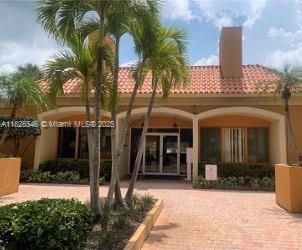 Small Image of Hialeah Number 16