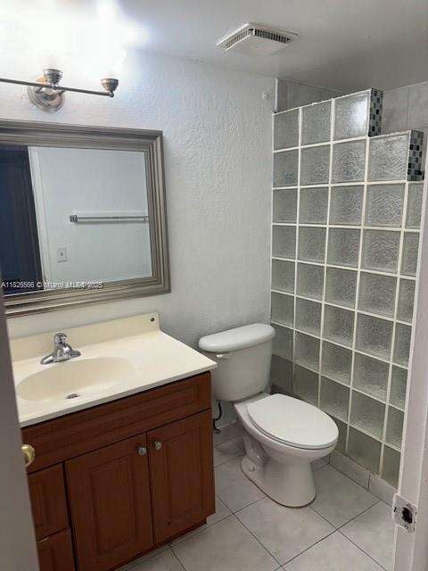 Small Image of 201 WEST PARK DR #203-2, Miami Number 11