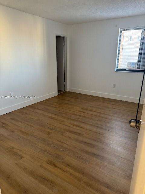 Small Image of 201 WEST PARK DR #203-2, Miami Number 6