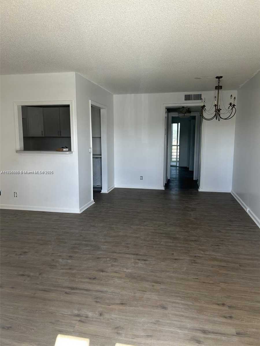 Small Image of West Palm Beach Number 4
