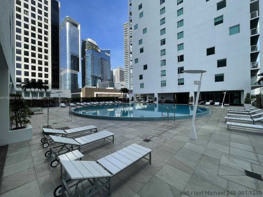 Small Image of 500 BRICKELL AVE #3803, Miami Number 25