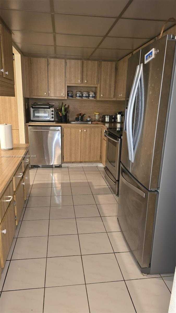 Small Image of 20441 NORTH EAST 30TH AVE #114-9, Aventura Number 2