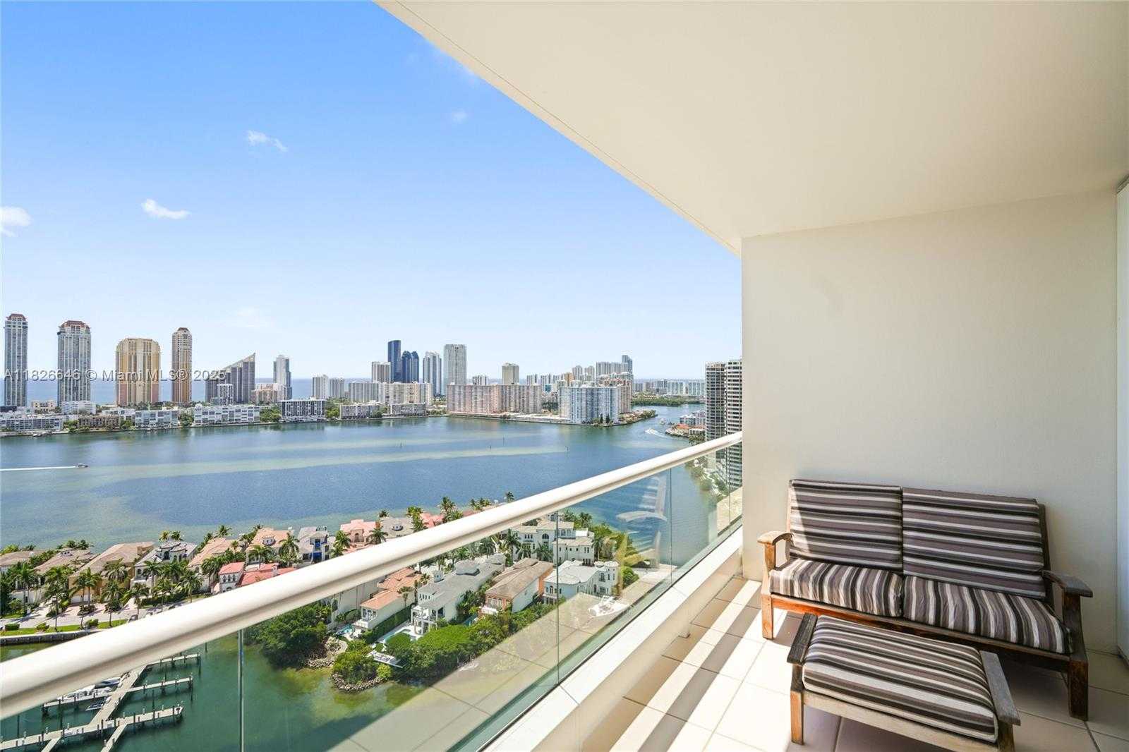 Small Image of 7000 ISLAND BLVD #2909, Aventura Number 41