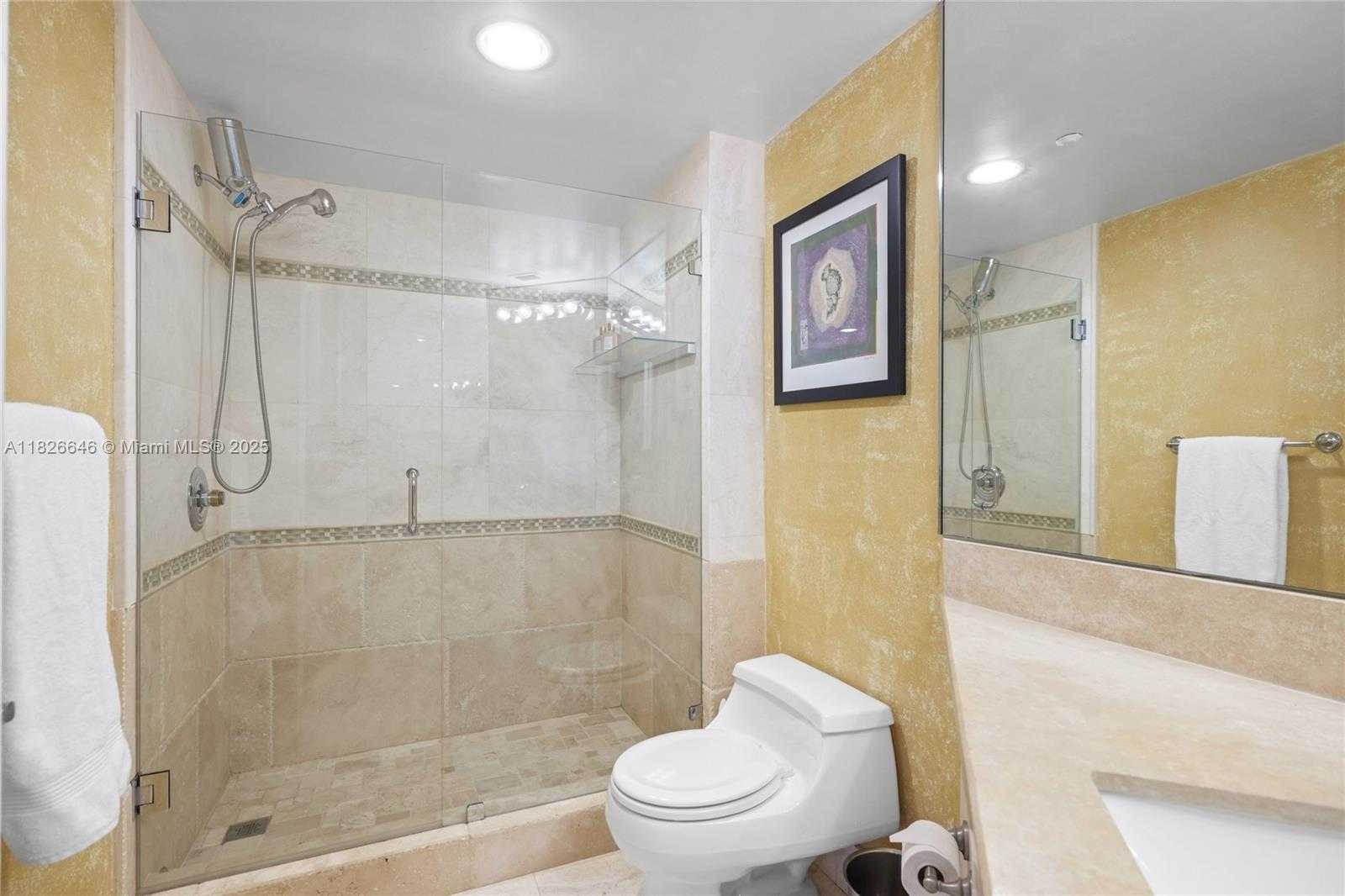 Small Image of 7000 ISLAND BLVD #2909, Aventura Number 44