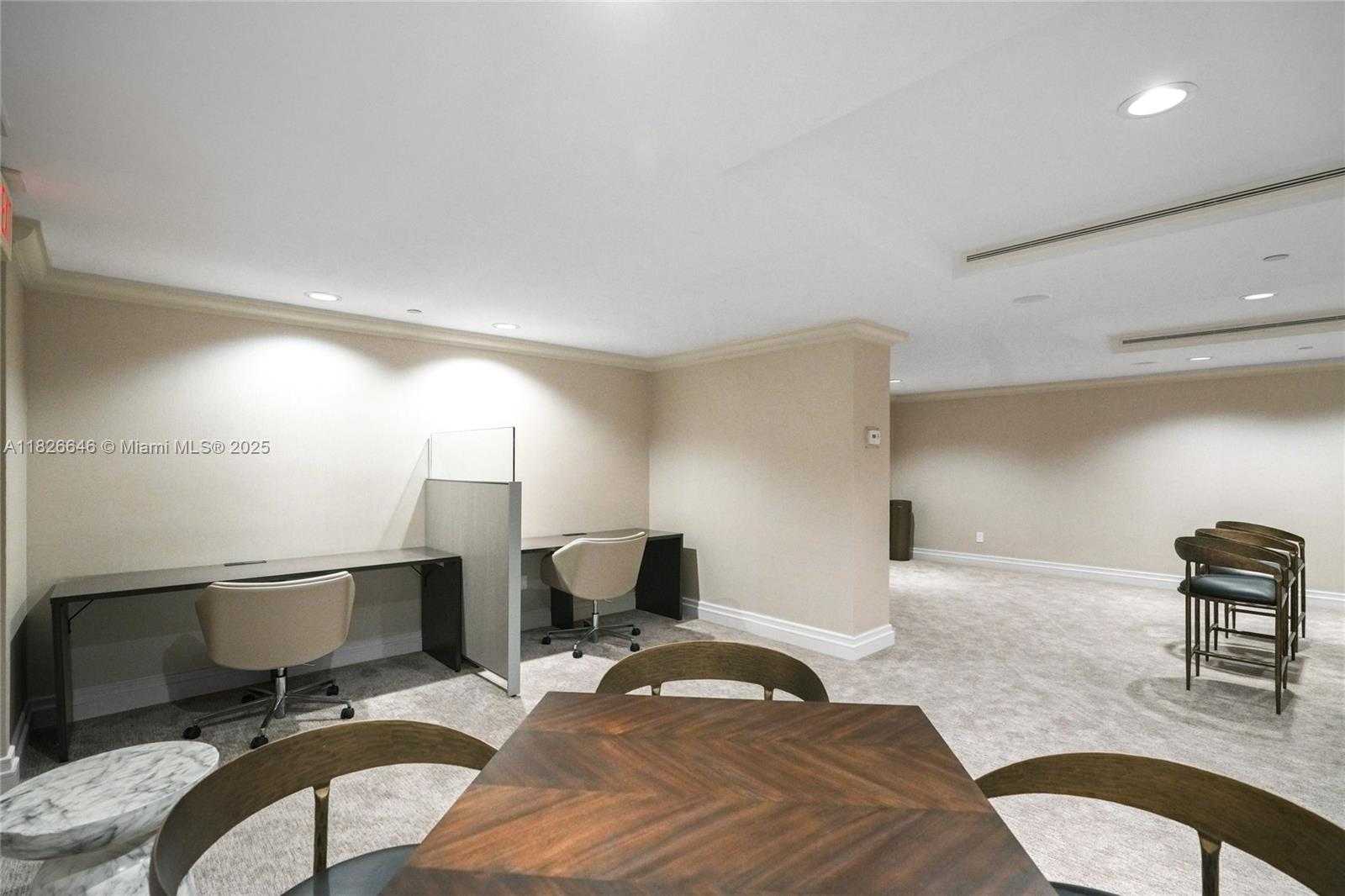 Small Image of 7000 ISLAND BLVD #2909, Aventura Number 57