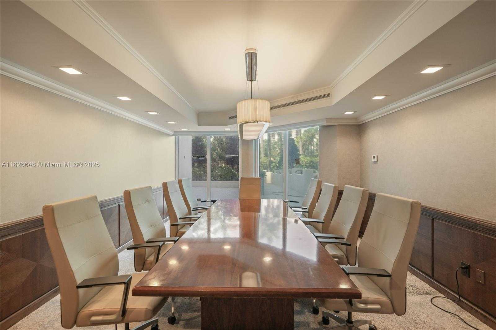 Small Image of 7000 ISLAND BLVD #2909, Aventura Number 60