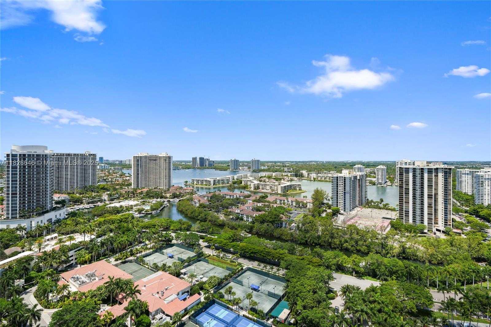 Small Image of 7000 ISLAND BLVD #2909, Aventura Number 67