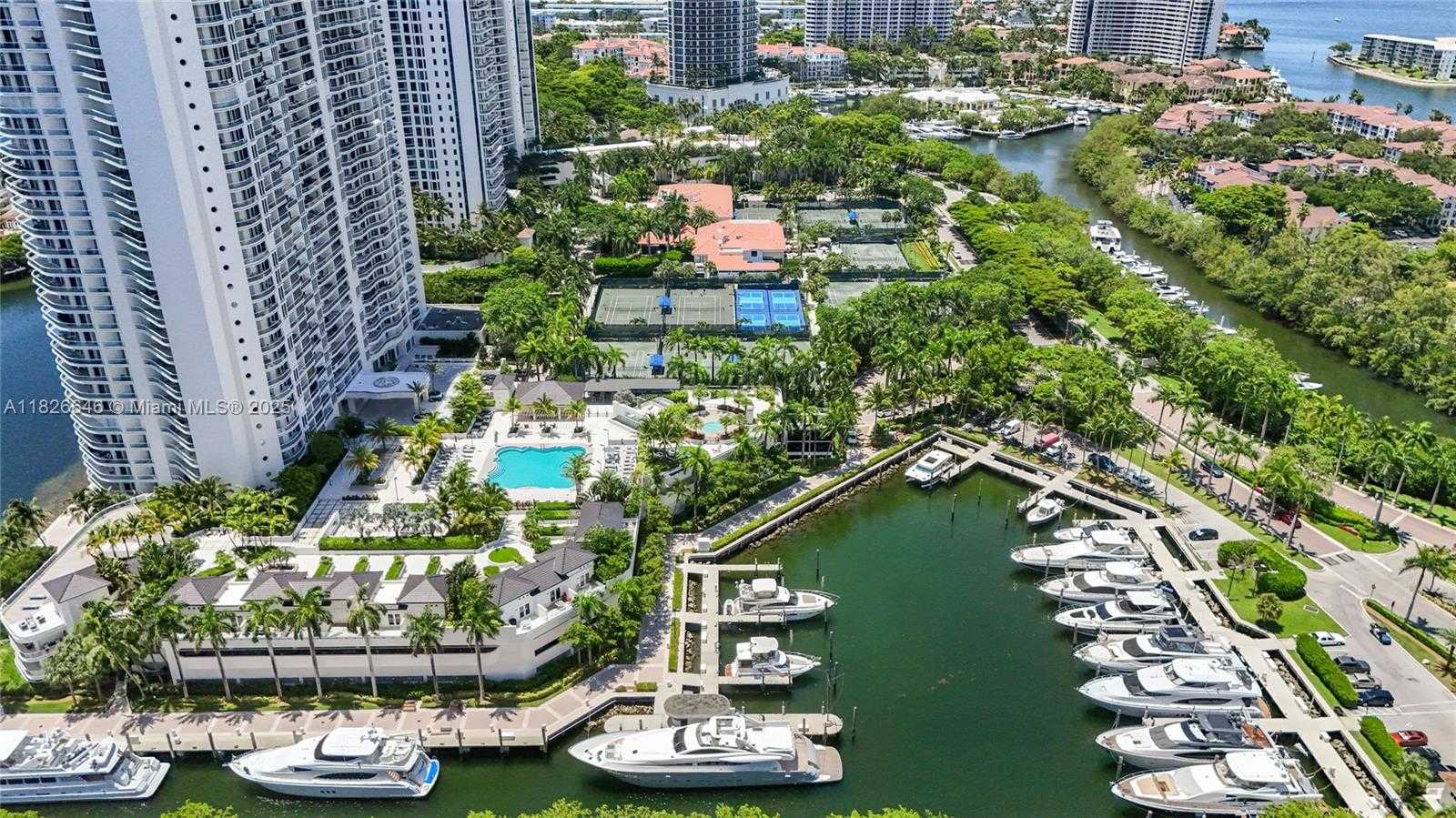 Small Image of 7000 ISLAND BLVD #2909, Aventura Number 69
