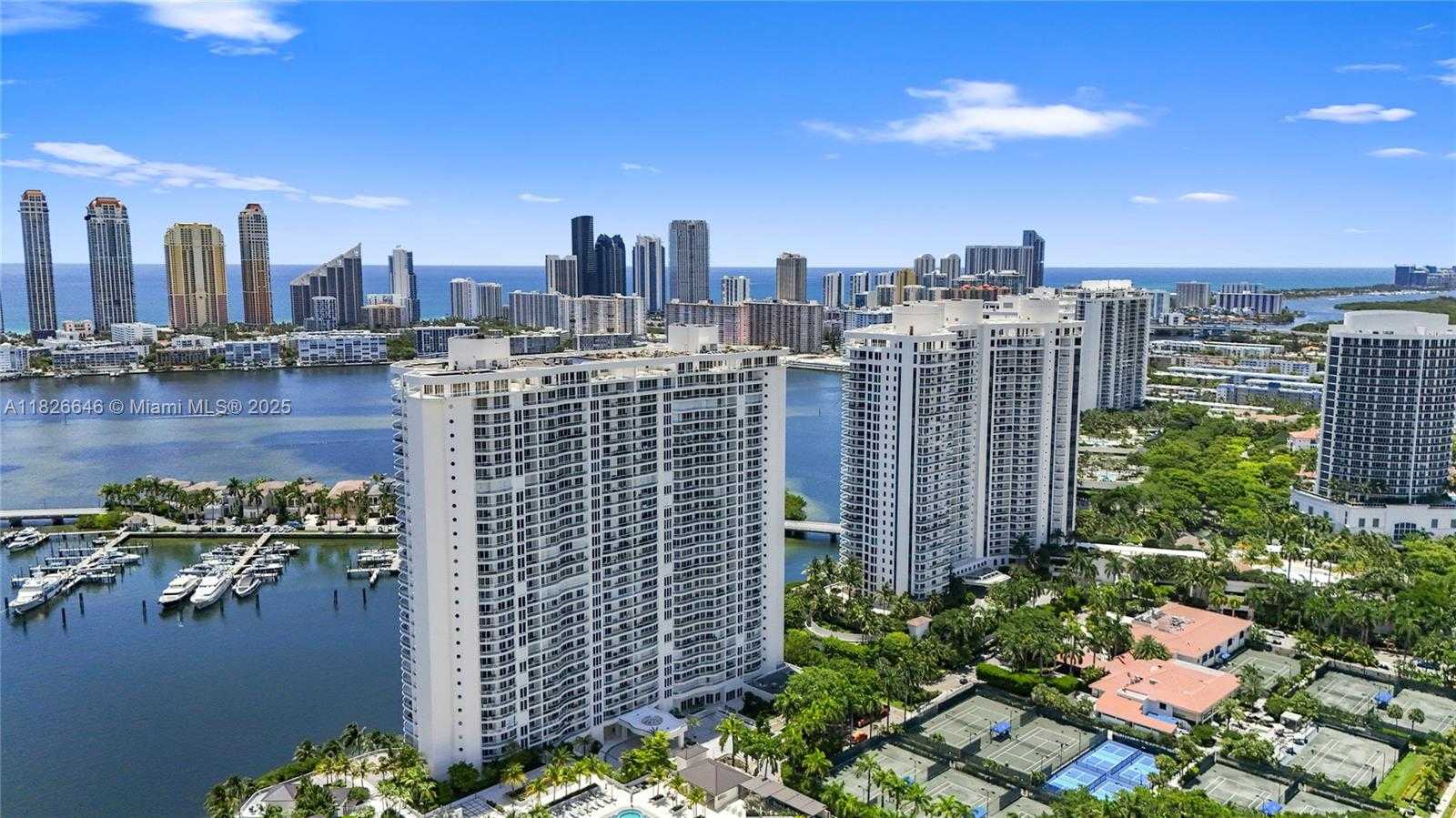 Small Image of 7000 ISLAND BLVD #2909, Aventura Number 70