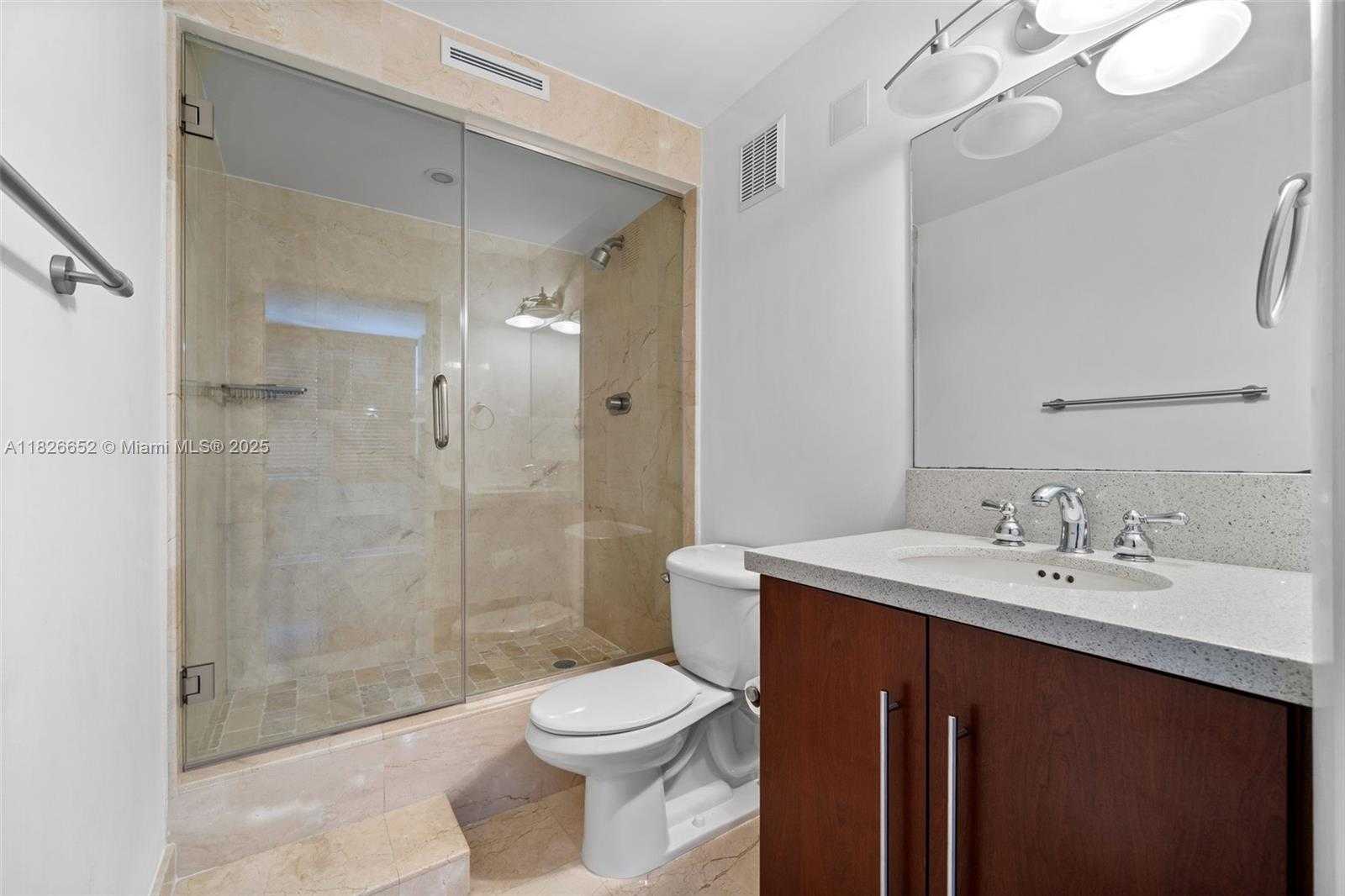 Small Image of 1901 BRICKELL AVE #B1713, Miami Number 26