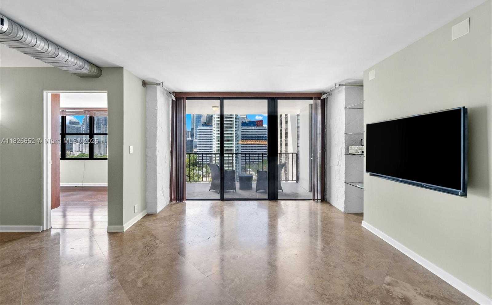 Small Image of 1901 BRICKELL AVE #B1713, Miami Number 6