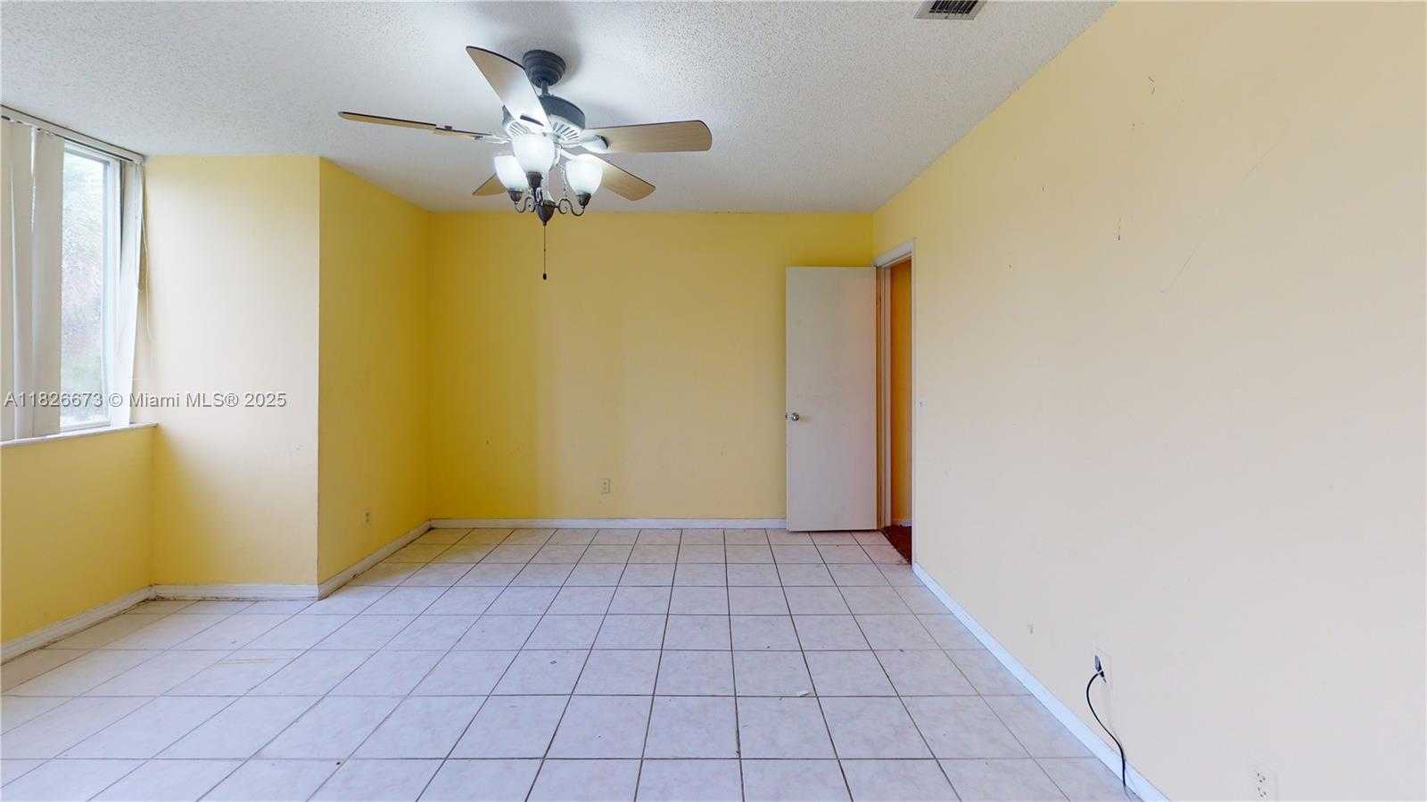 Small Image of 5130 ELMHURST RD #H, West Palm Beach Number 13