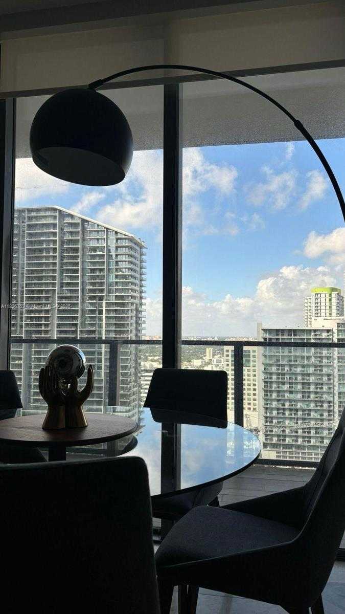 Small Image of 68 SOUTH EAST 6TH ST #2804, Miami Number 13